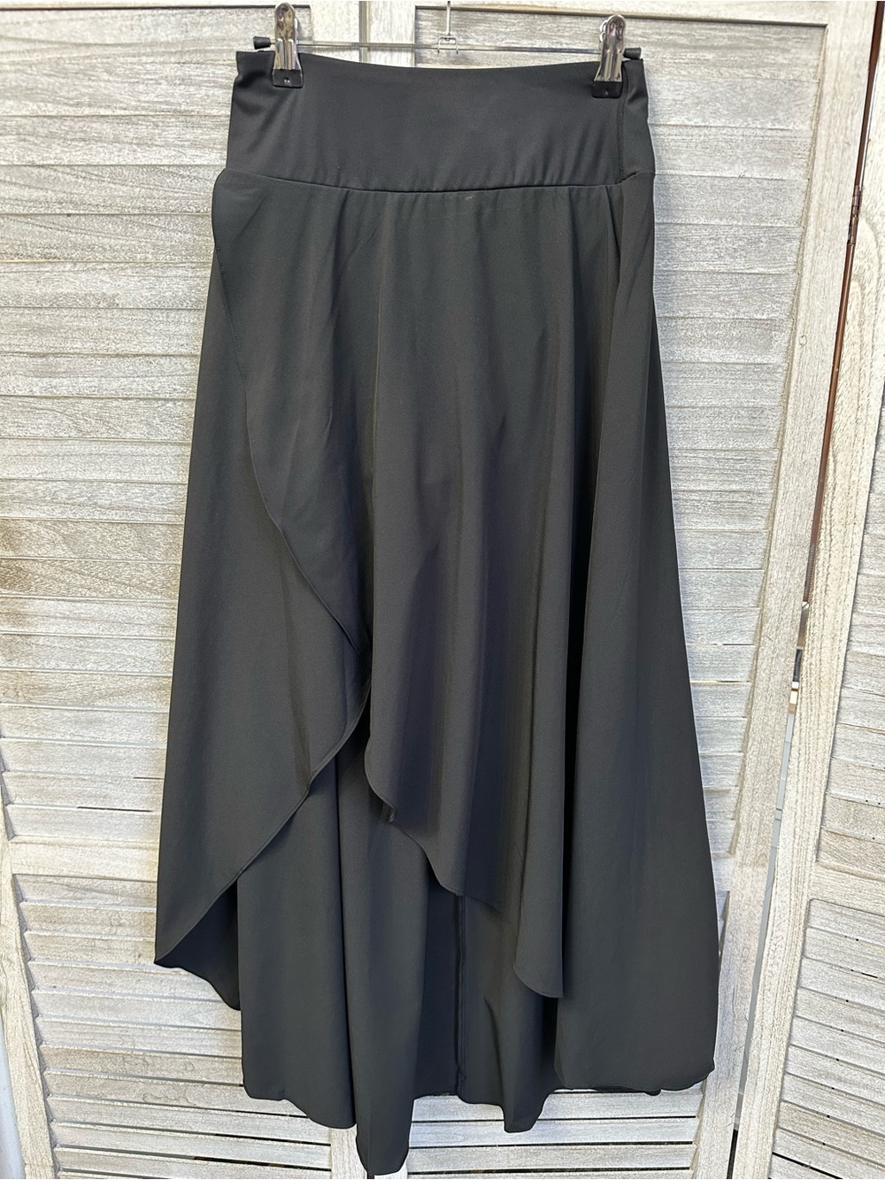 HALARA Black Asymmetrical Layered Maxi Skirt